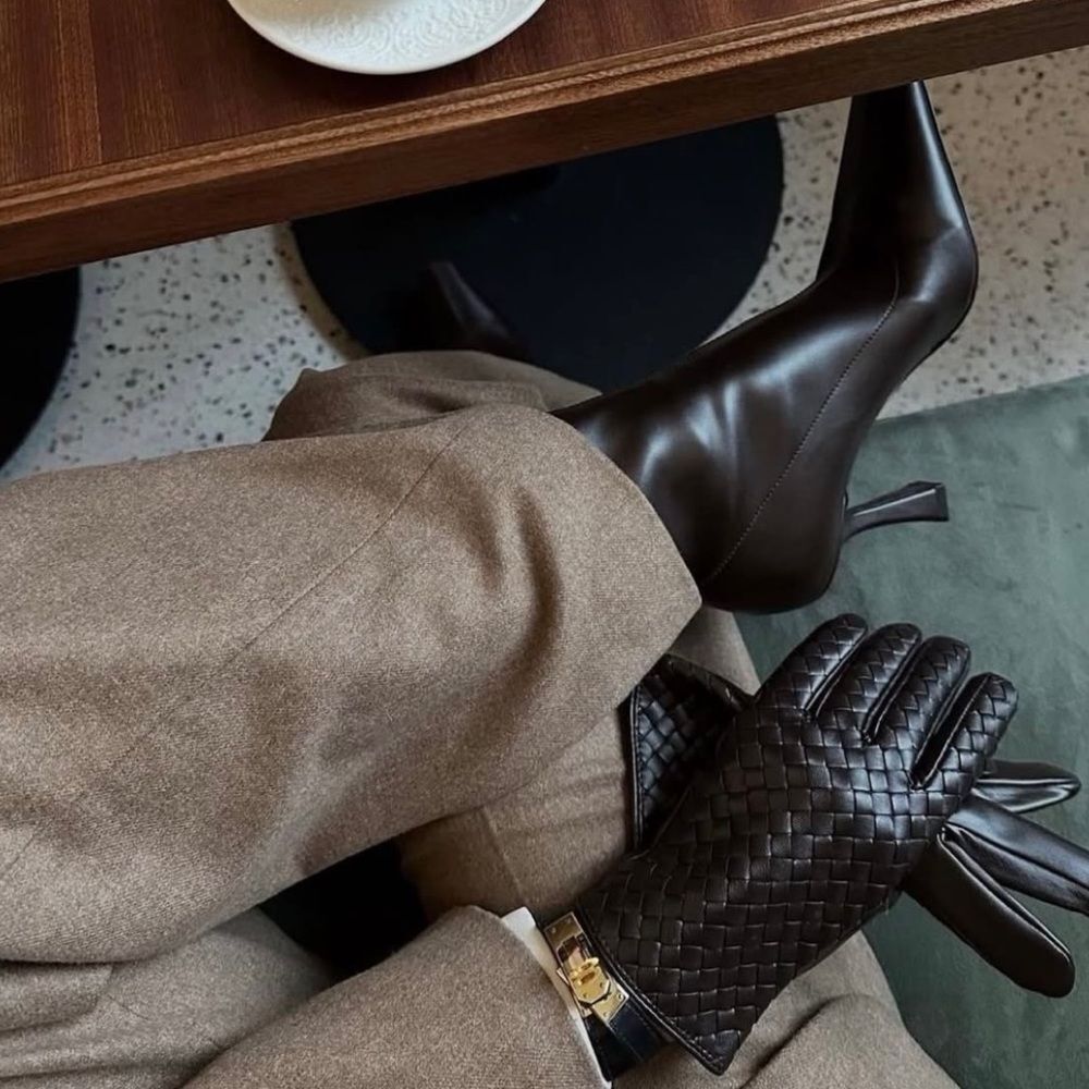 Black Leather Woven Leather Gloves